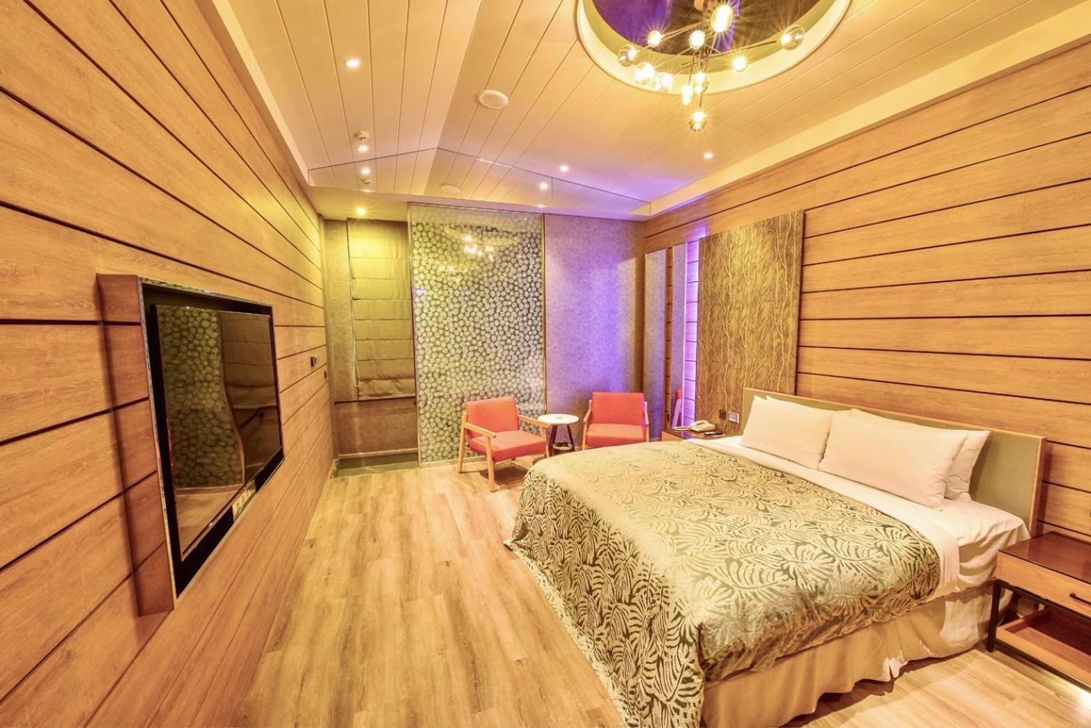Luv U Motel Kaohsiung Exterior foto